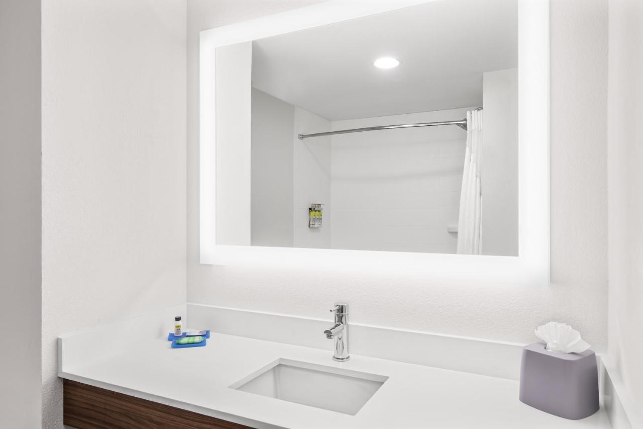 Holiday Inn Express Hotel & Suites Palm Bay By Ihg Zewnętrze zdjęcie