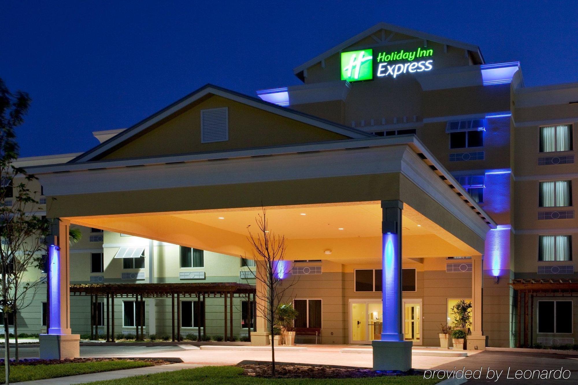 Holiday Inn Express Hotel & Suites Palm Bay By Ihg Zewnętrze zdjęcie